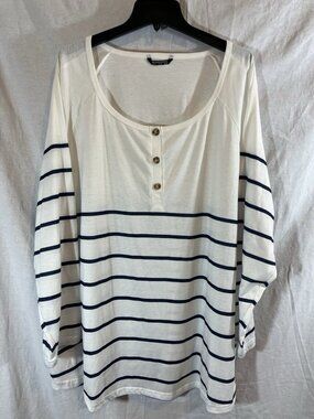 Bloomchic Women’s 3X (26) NWOT Long Sleeve White & Blue Striped Blouse